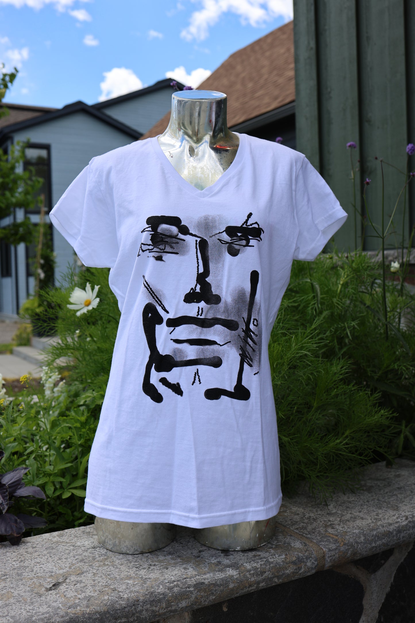 Manuel — V-Neck T-Shirt Malaga Collection